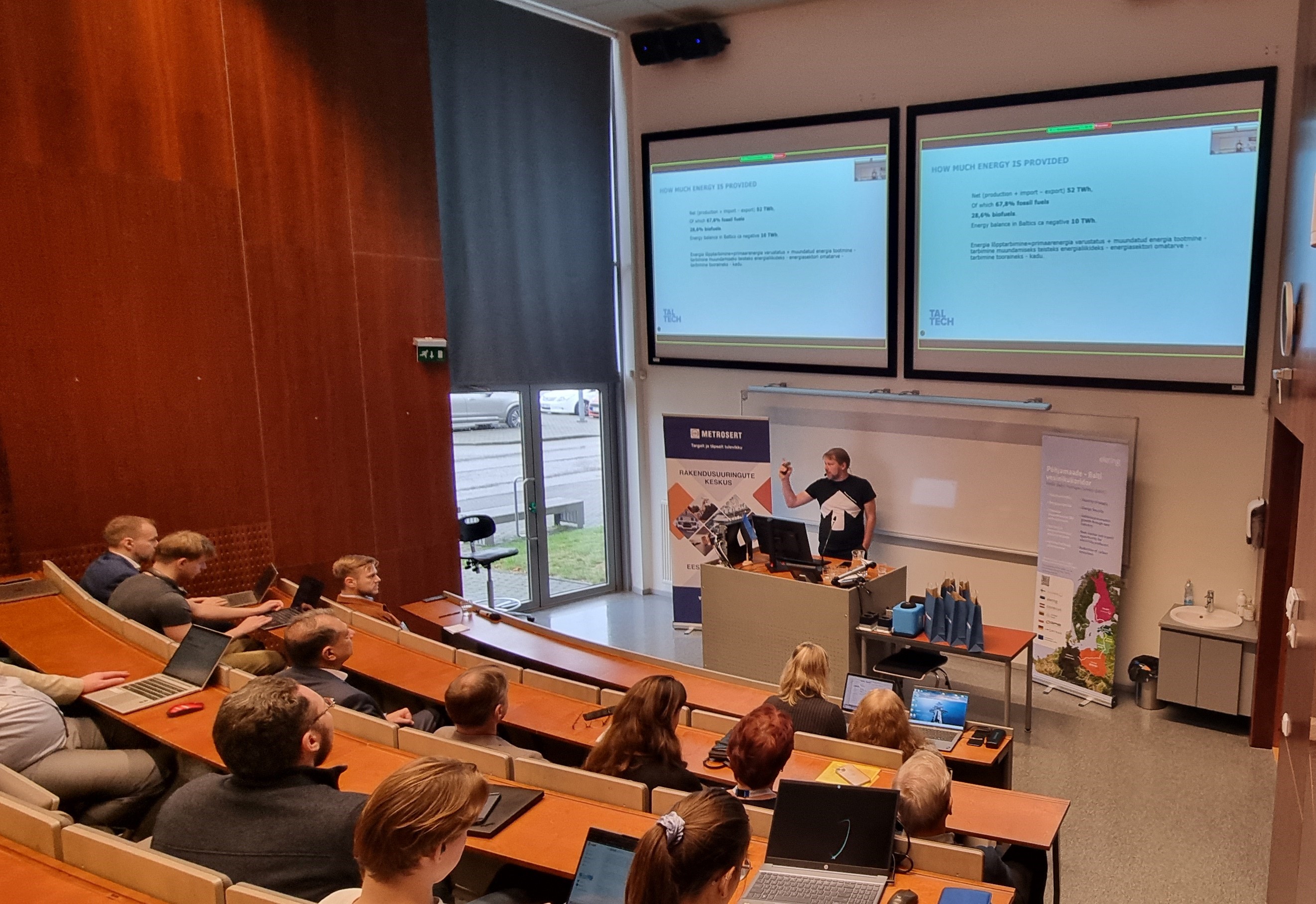 TalTech Virumaa kolledži professor Allan Niidu esines ettekandega Tartu vesinikupäevadel