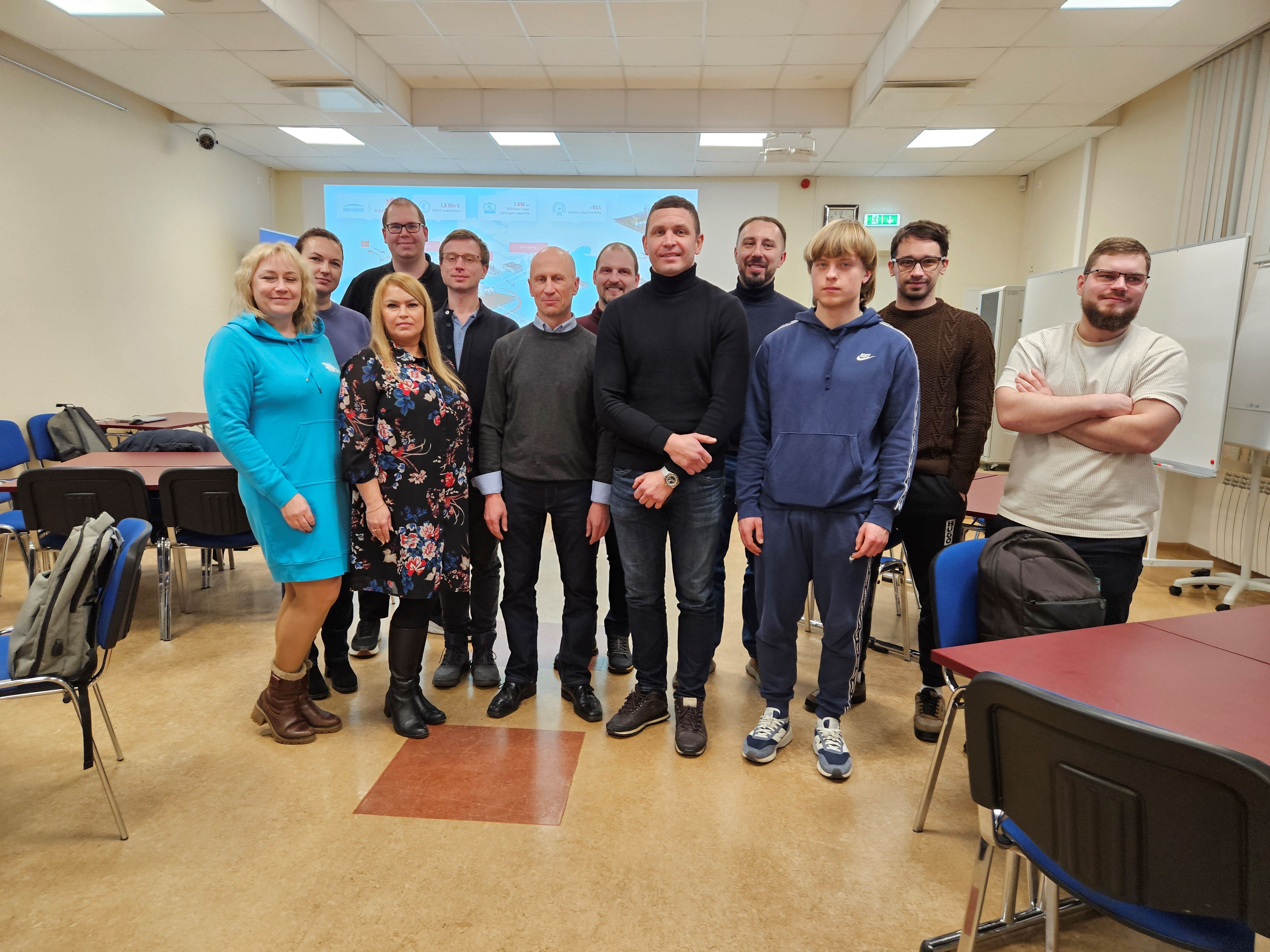 Vesinikukursuse lõpetajad Virumaa kolledžis H2CoVE projekti raames