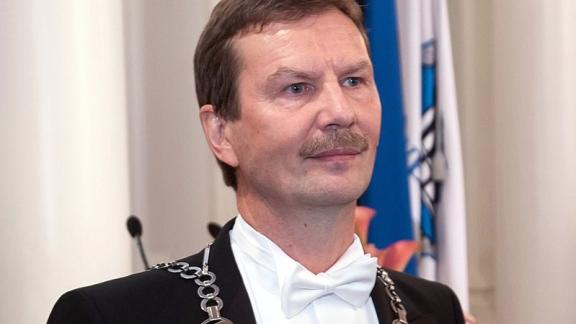 TÜ rektor Volli Kalm