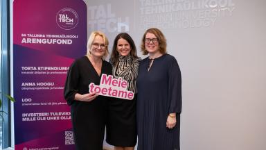 Arengufondi põhikooliõpetajate stipendiumi üleandmine