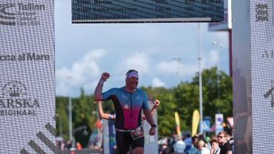Hendrik Voll Ironman 70.3 finišis