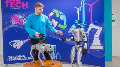 Karle Nutonen, humanoid ja robotkoer Virumaa kolledžis