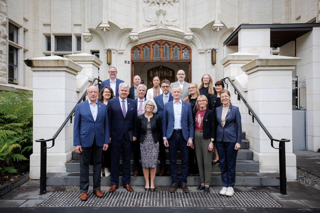 Tiit Land rektor Uus-Meremaal