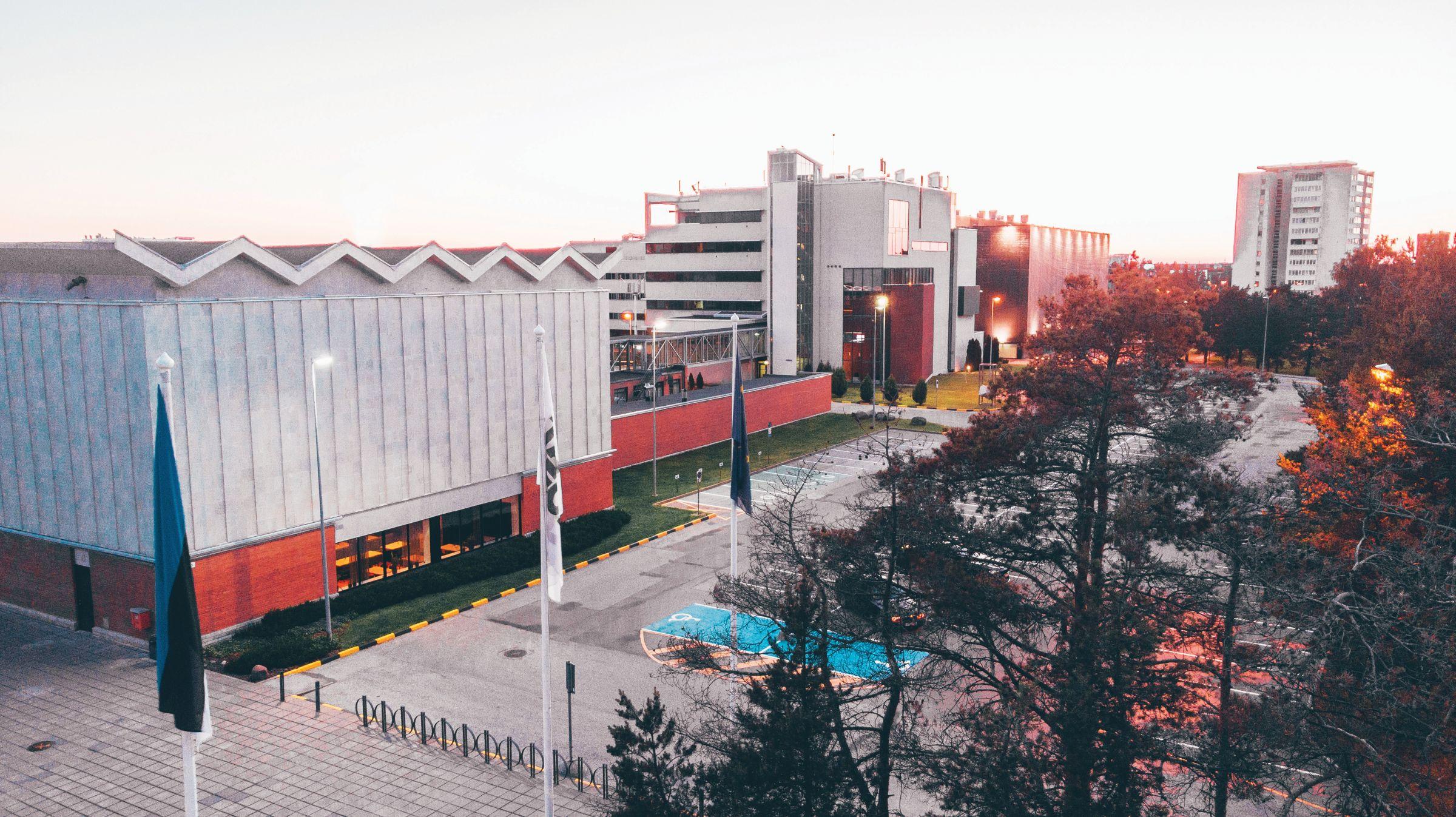 Tehnikaülikooli peamaja