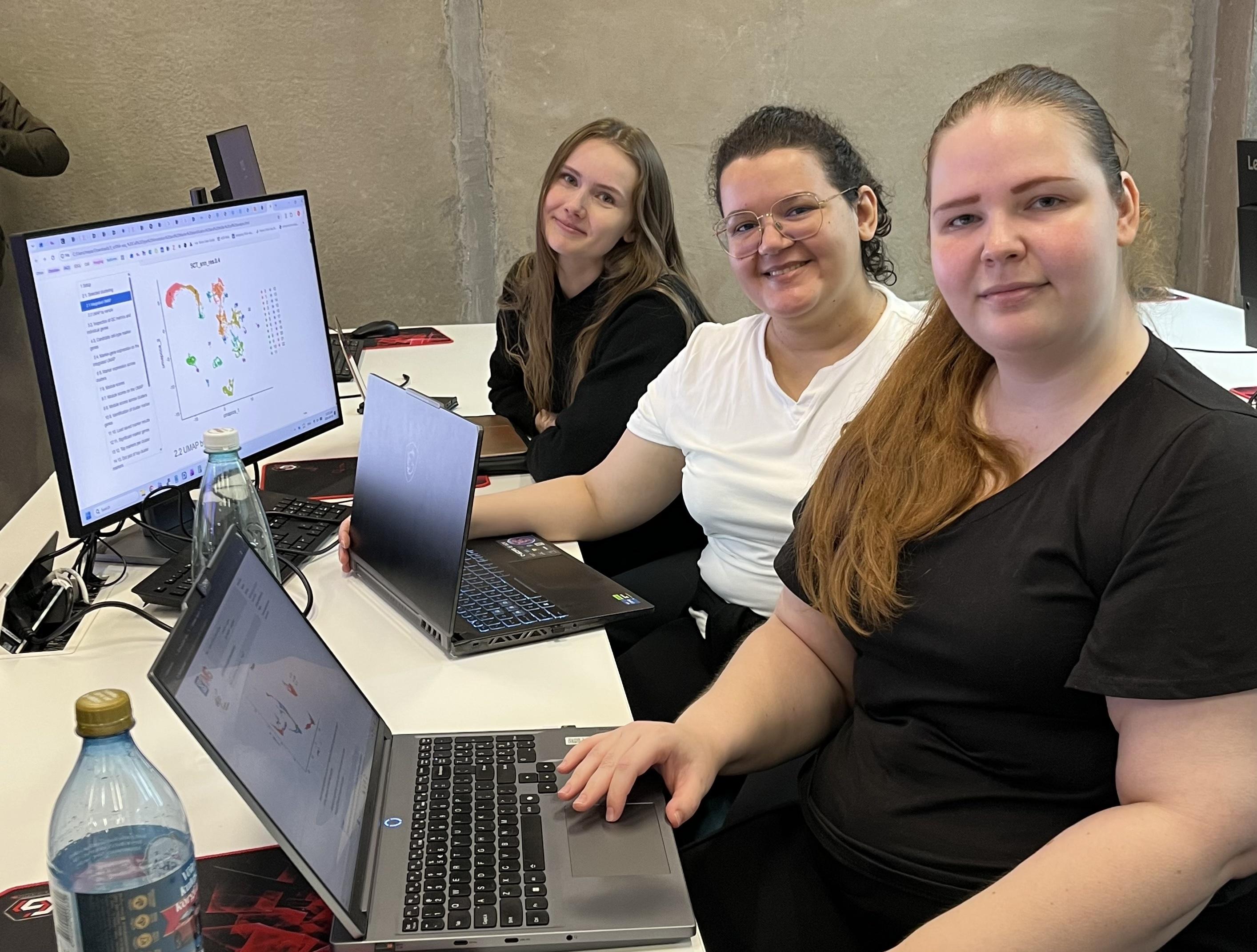Reproductive biology research group attending scRNA-seq course