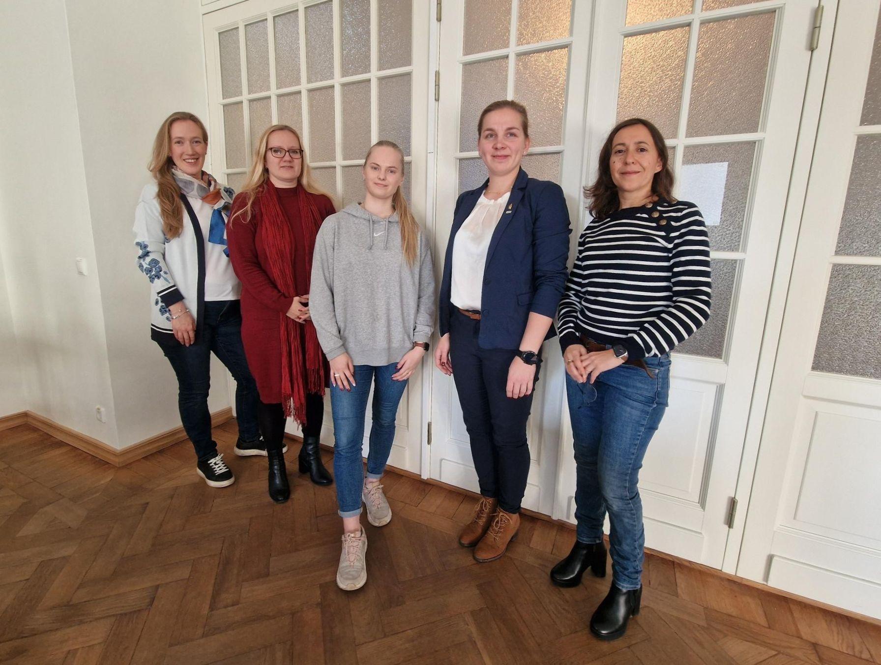 Helena Rattus, Nelly Oldekop, Grete Marie Mägi (EMERA tudeng), Getter Kaevendes ja Lamiaa Bennis