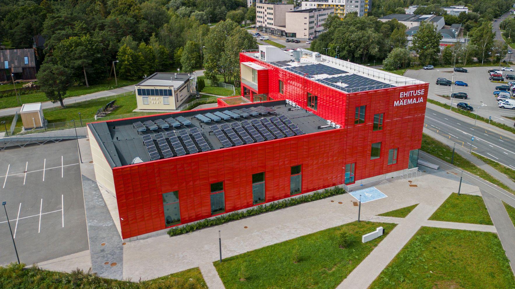 Tallinna Tehnikaülikooli Mustamäe linnaku hoone CON