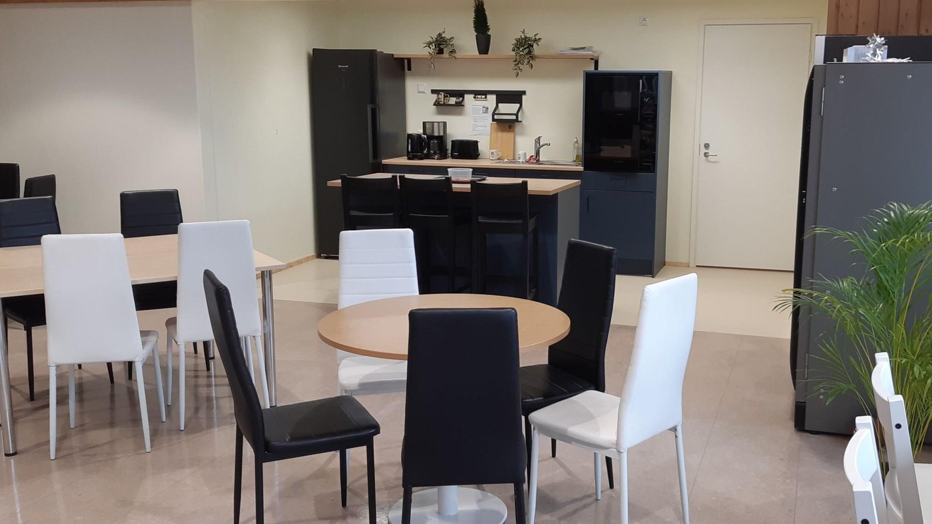 Tallinna Tehnikaülikooli Tartu kolledži tudengiköök