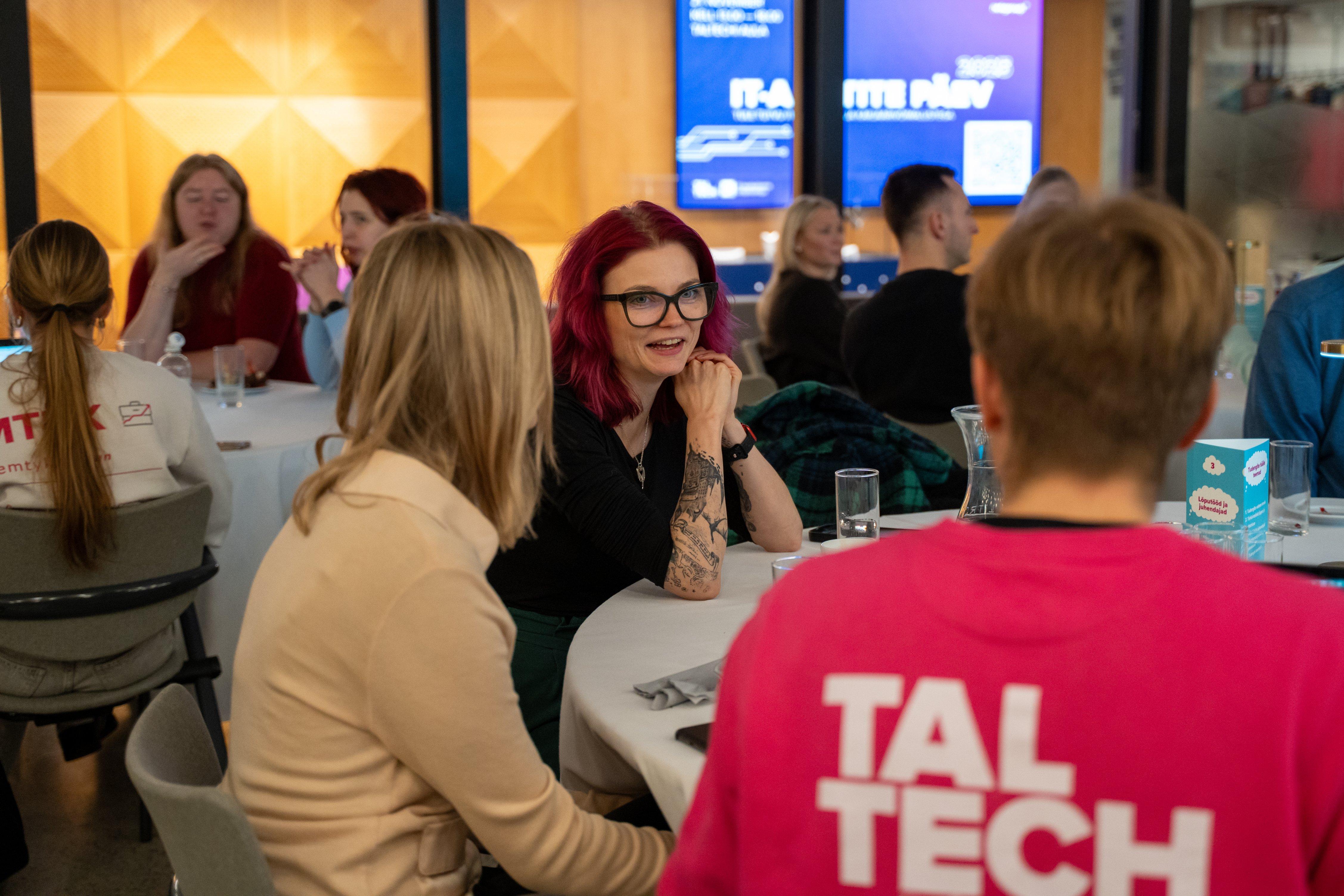 Tudengite Hääl 2025, Iris Pook