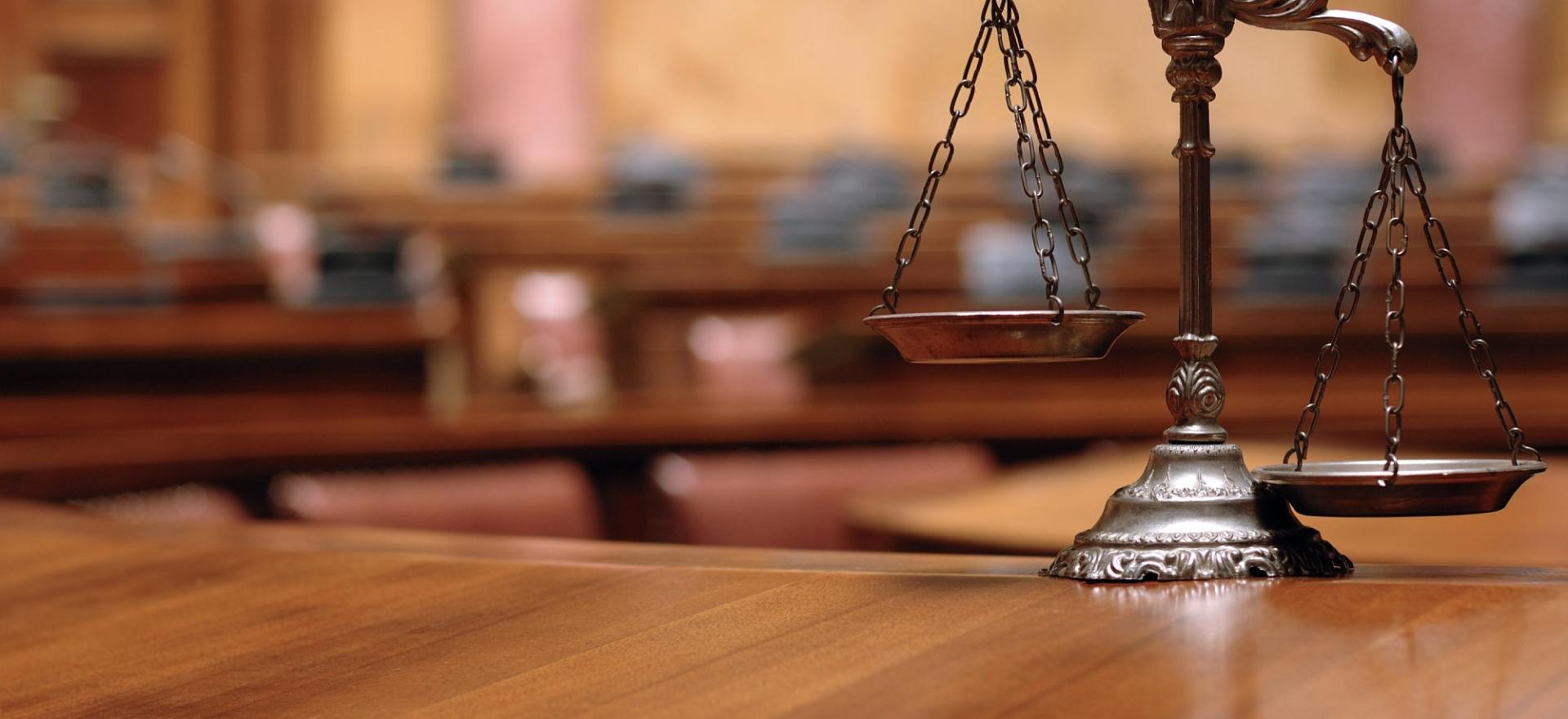 Guardians of Justice: Unveiling the Crucial Role of a Criminal Defense Lawyer