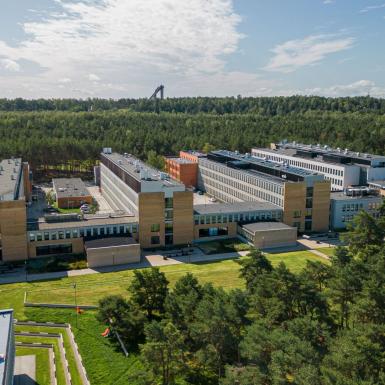 Tallinna Tehnikaülikooli Mustamäe linnaku sisehoov